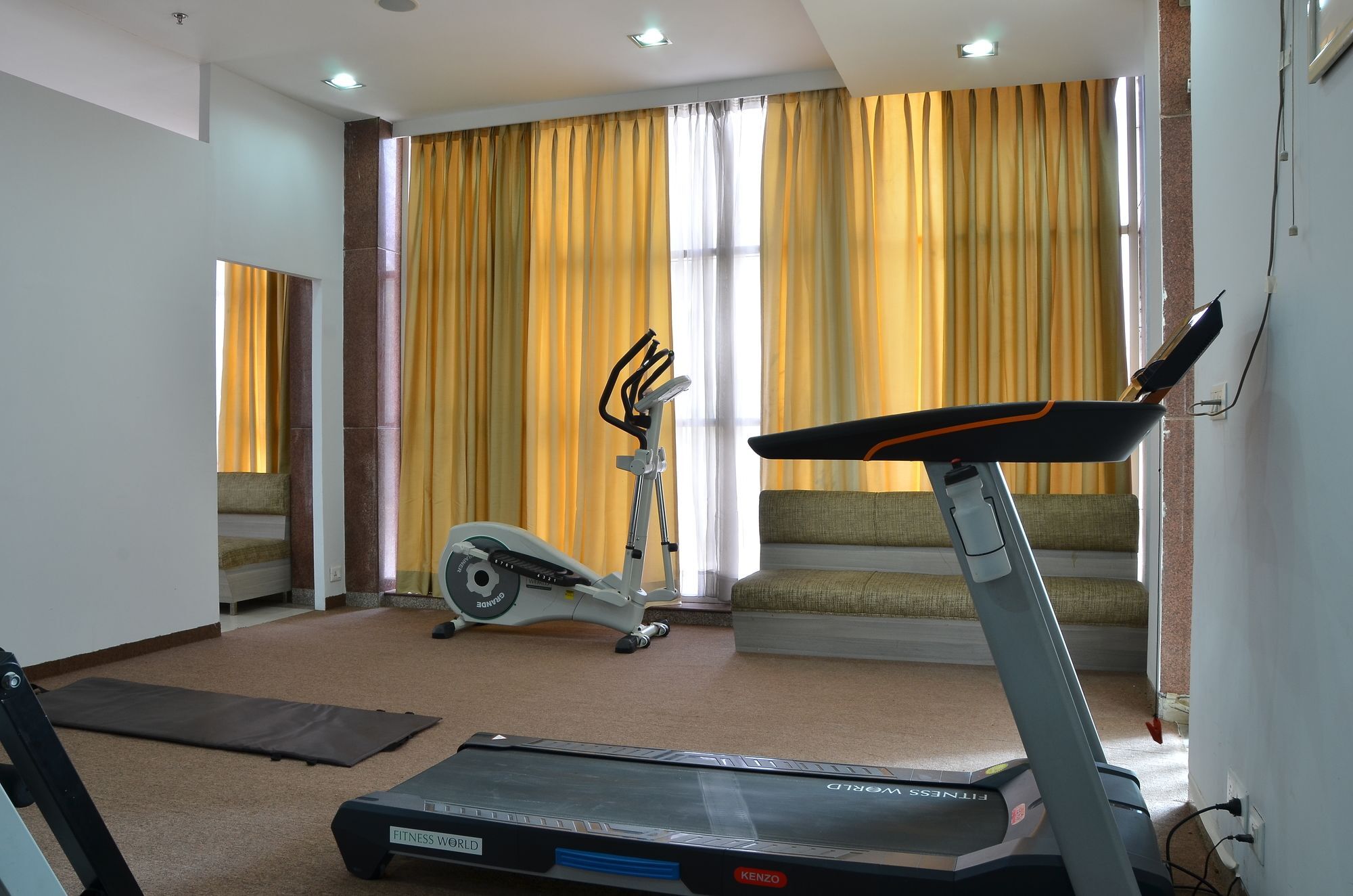 Days Hotel By Wyndham Neemrana Exterior photo